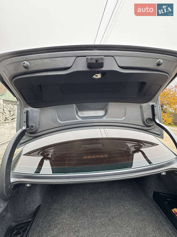 Седан Volkswagen Passat 2012 в Широком