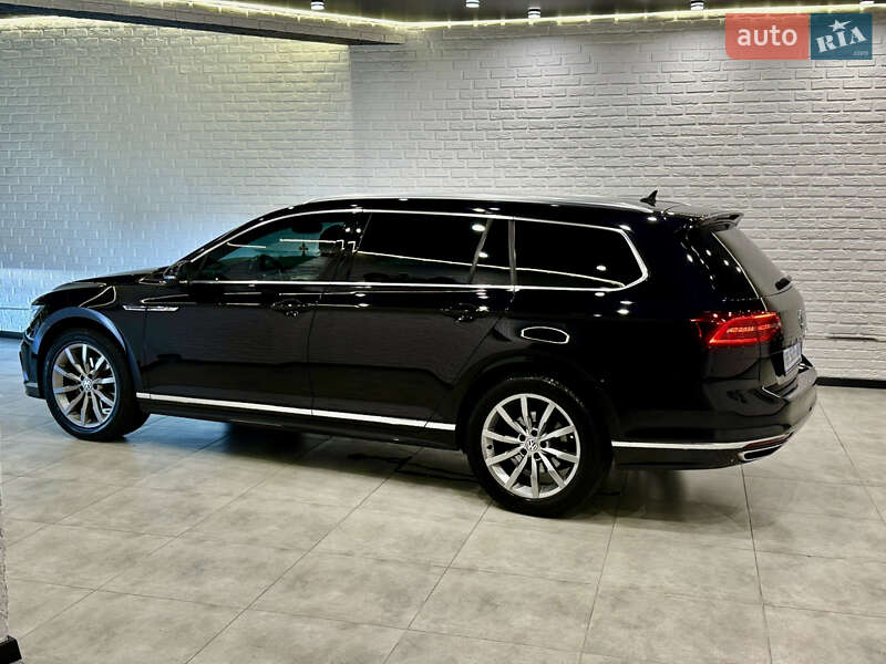 Універсал Volkswagen Passat 2018 в Одесі