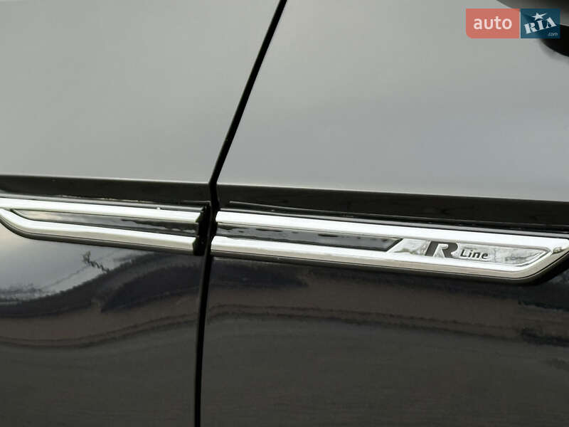 Універсал Volkswagen Passat 2018 в Одесі