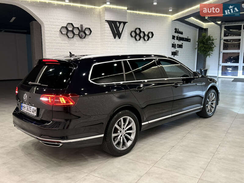 Універсал Volkswagen Passat 2018 в Одесі
