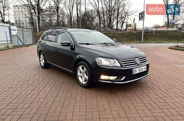 Універсал Volkswagen Passat 2014 в Полтаві