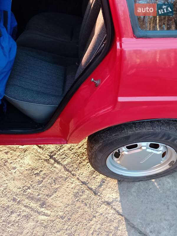 Универсал Volkswagen Passat 1987 в Житомире