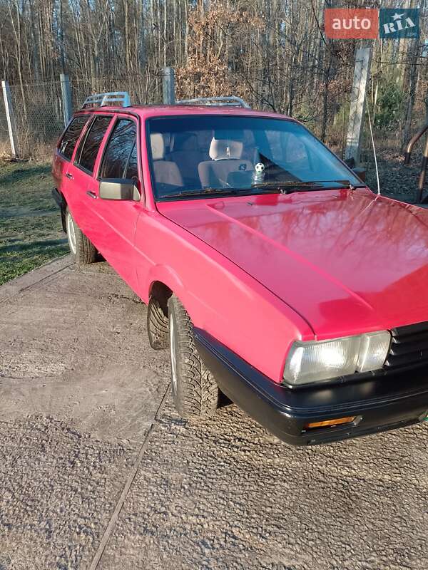 Универсал Volkswagen Passat 1987 в Житомире