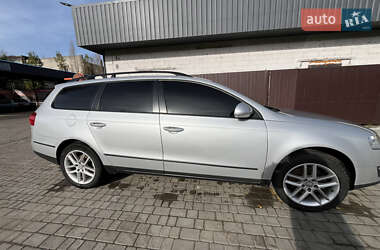 Універсал Volkswagen Passat 2006 в Роздільній