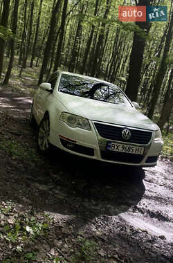 Седан Volkswagen Passat 2010 в Полтаві