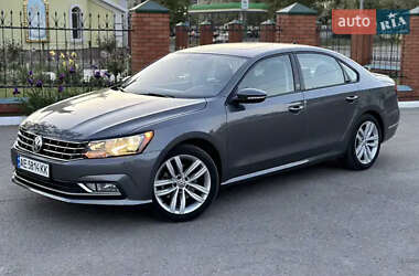 Седан Volkswagen Passat 2018 в Кривом Роге