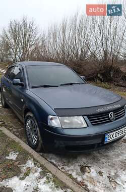 Седан Volkswagen Passat 2000 в Виньковцах