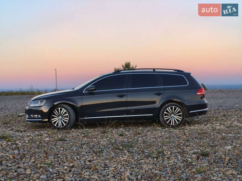 Универсал Volkswagen Passat 2012 в Львове