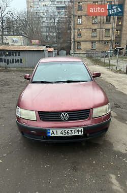 Седан Volkswagen Passat 1997 в Василькове