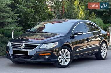 Седан Volkswagen Passat 2010 в Тернополе