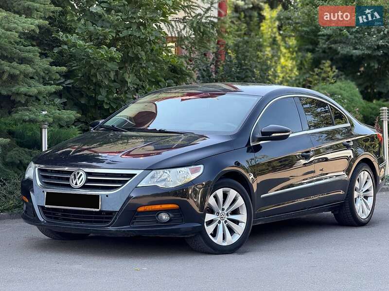 Volkswagen Passat 2010