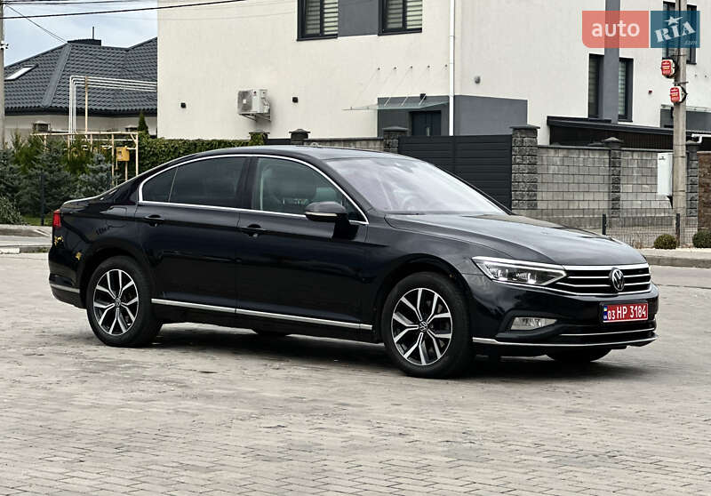 Седан Volkswagen Passat 2021 в Рівному фото 5 Седан Volkswagen Passat 2021 в Рівному