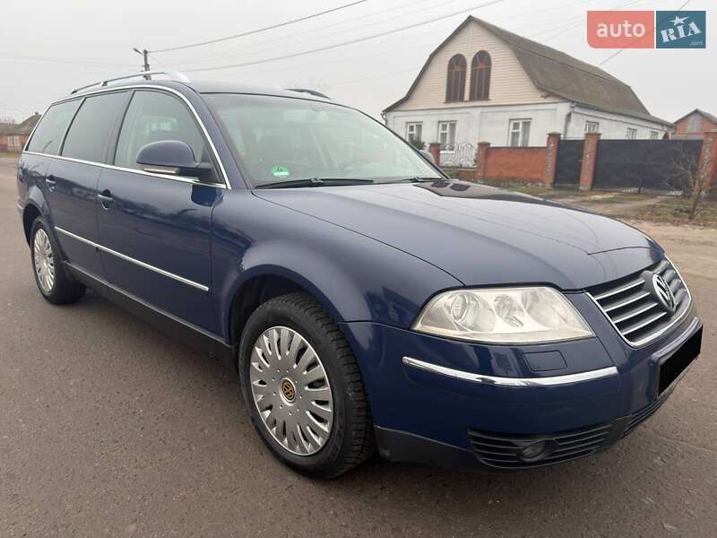Універсал Volkswagen Passat 2004 в Охтирці