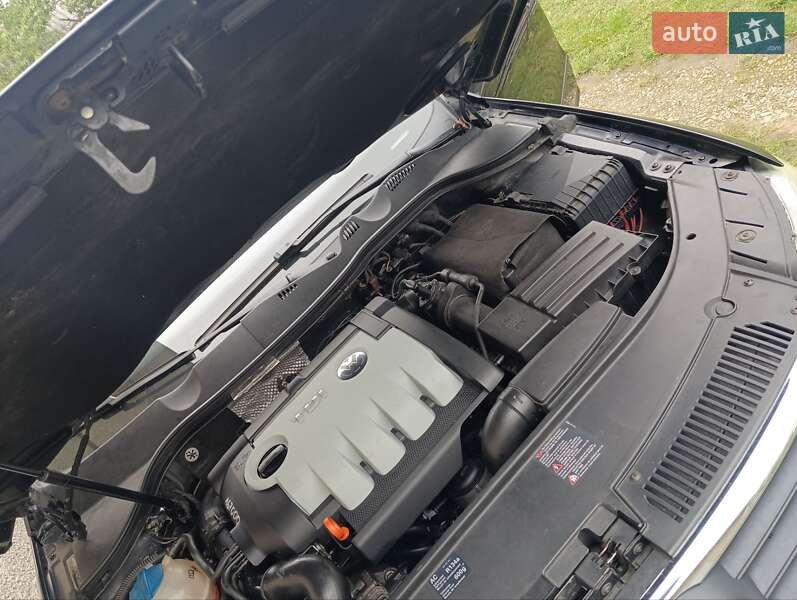 Универсал Volkswagen Passat 2008 в Надворной