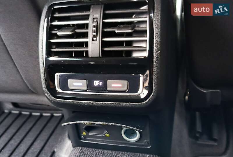 Универсал Volkswagen Passat 2017 в Чернигове