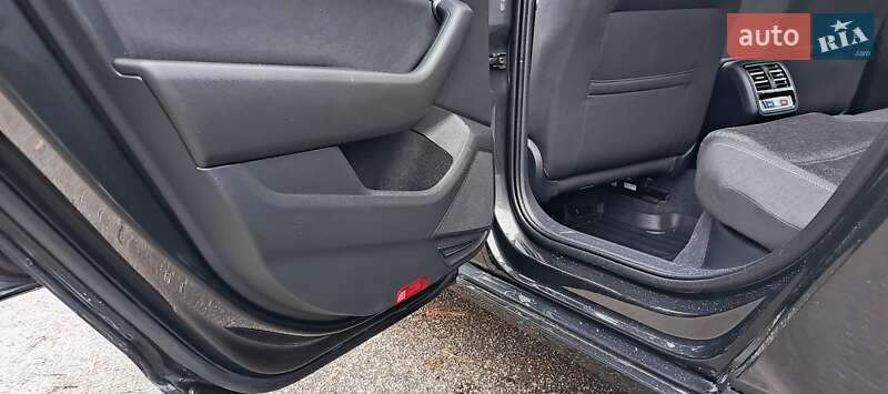 Универсал Volkswagen Passat 2017 в Чернигове