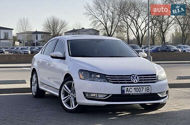 Седан Volkswagen Passat 2011 в Владимире