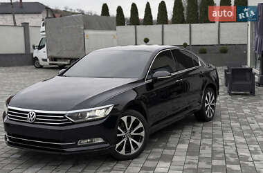 Седан Volkswagen Passat 2018 в Виноградове