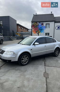 Седан Volkswagen Passat 2003 в Белой Церкви