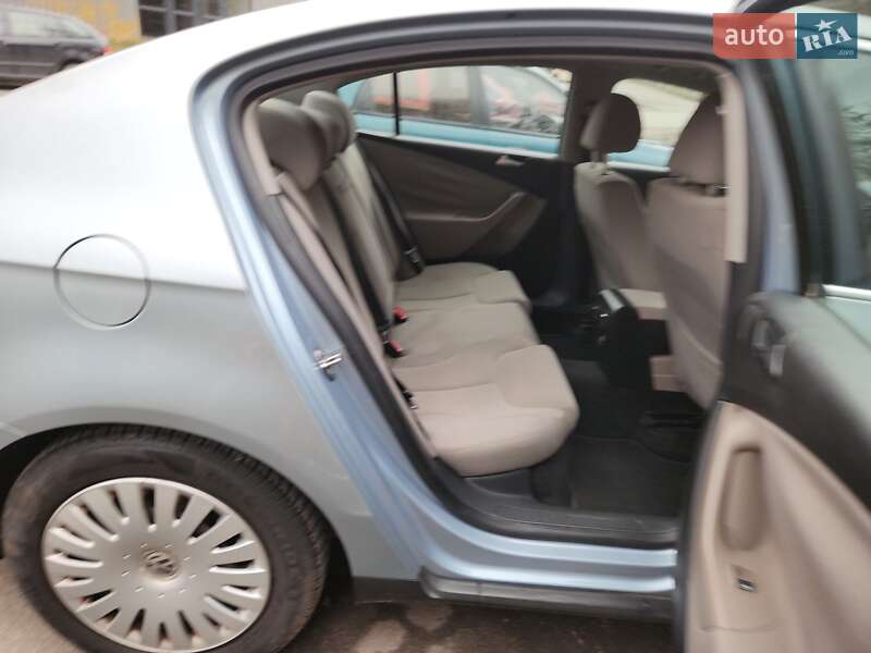 Седан Volkswagen Passat 2009 в Львові фото 31 Седан Volkswagen Passat 2009 в Львові