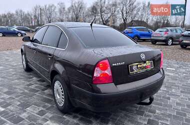 Седан Volkswagen Passat 2004 в Коломиї