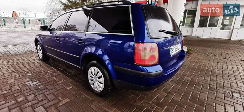 Універсал Volkswagen Passat 2001 в Гадячі