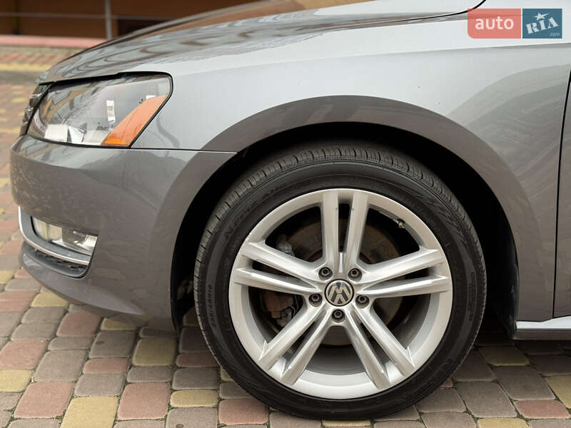 Седан Volkswagen Passat 2014 в Вінниці