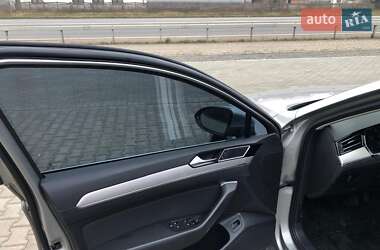 Універсал Volkswagen Passat 2015 в Тернополі