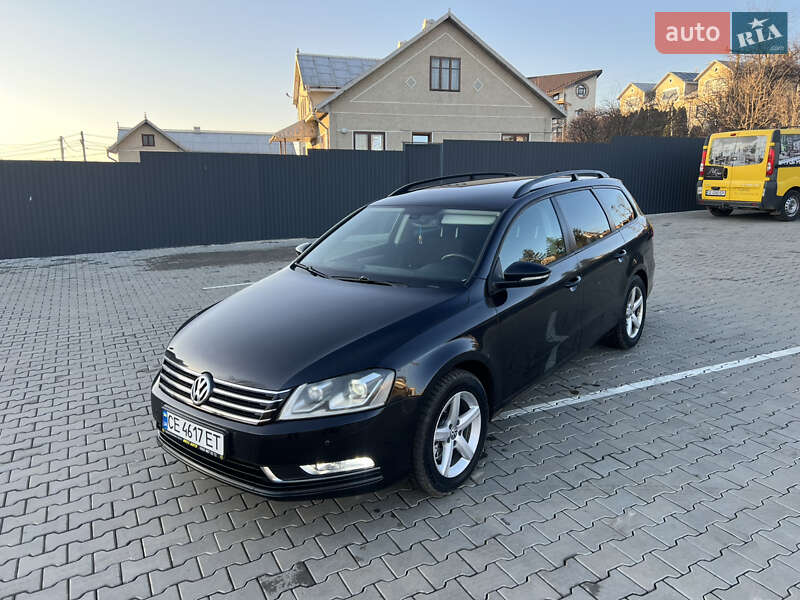 Седан Volkswagen Passat 2011 в Черновцах