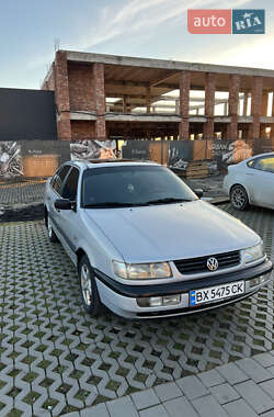 Седан Volkswagen Passat 1996 в Хмельницком