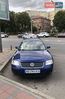 Универсал Volkswagen Passat 2003 в Виннице