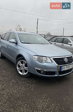 Универсал Volkswagen Passat 2008 в Староконстантинове