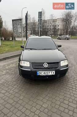 Седан Volkswagen Passat 2003 в Львове