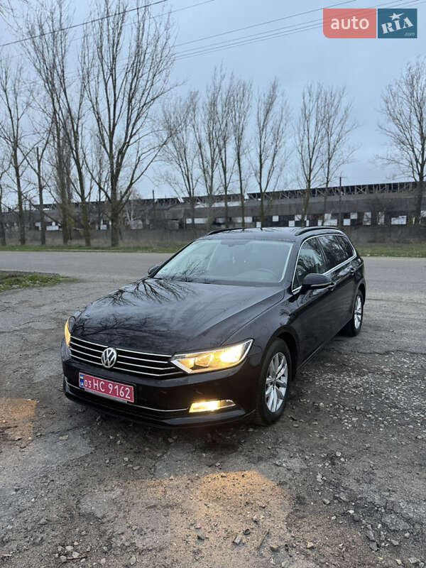 Універсал Volkswagen Passat 2015 в Білгороді-Дністровському