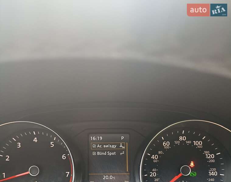 Седан Volkswagen Passat 2018 в Новояворовске