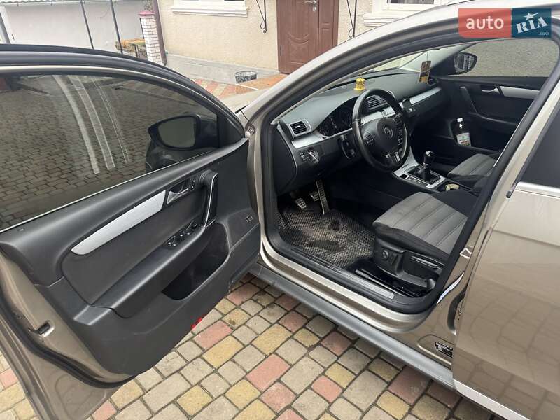 Универсал Volkswagen Passat 2013 в Тернополе фото 5 Универсал Volkswagen Passat 2013 в Тернополе