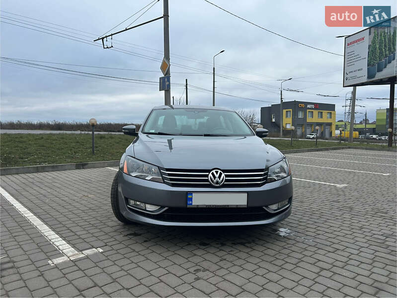 Седан Volkswagen Passat 2015 в Тернополі
