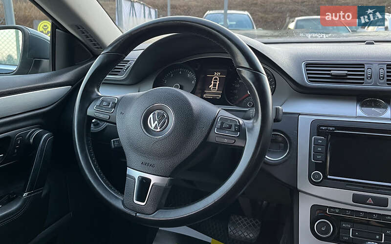 Універсал Volkswagen Passat 2011 в Стрию