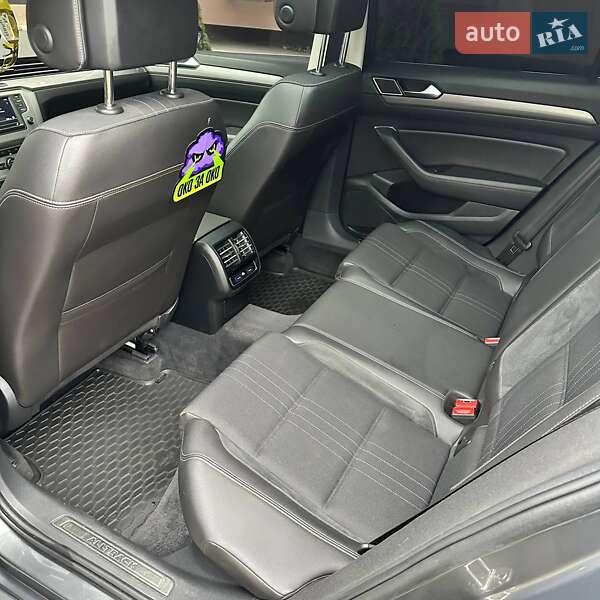Универсал Volkswagen Passat 2015 в Чернигове