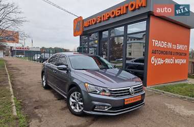 Седан Volkswagen Passat 2016 в Кропивницком