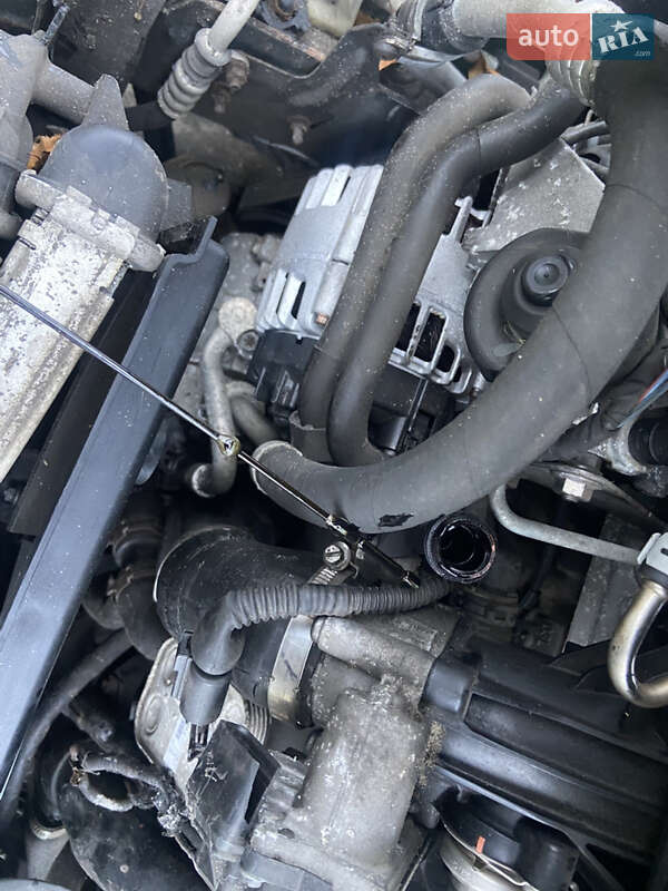 Универсал Volkswagen Passat 2011 в Десне