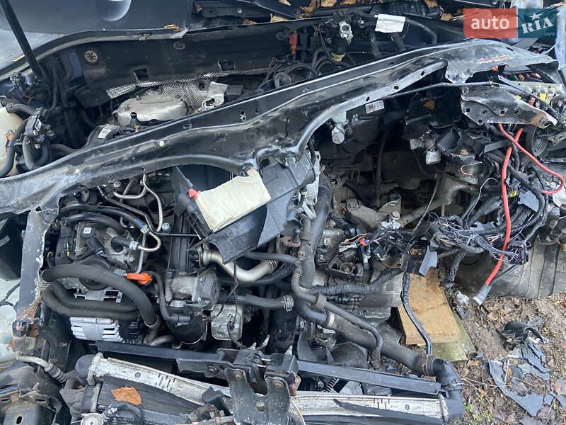 Универсал Volkswagen Passat 2011 в Десне