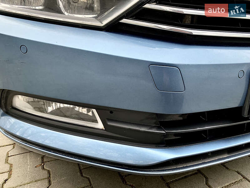 Седан Volkswagen Passat 2018 в Тернополі