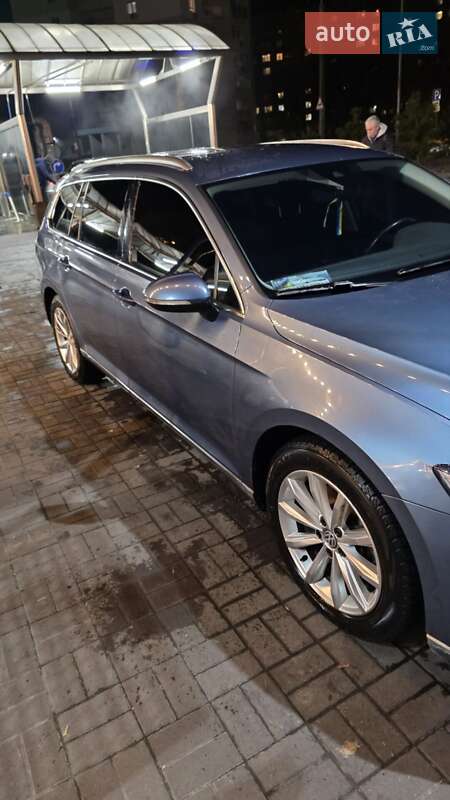 Універсал Volkswagen Passat 2017 в Дніпрі