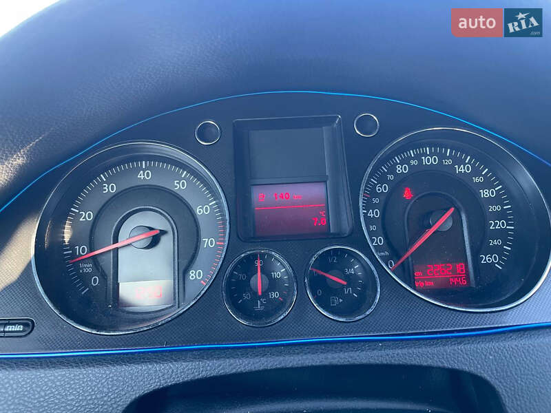 Универсал Volkswagen Passat 2005 в Львове