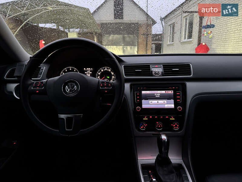 Седан Volkswagen Passat 2012 в Киеве фото 14 Седан Volkswagen Passat 2012 в Киеве