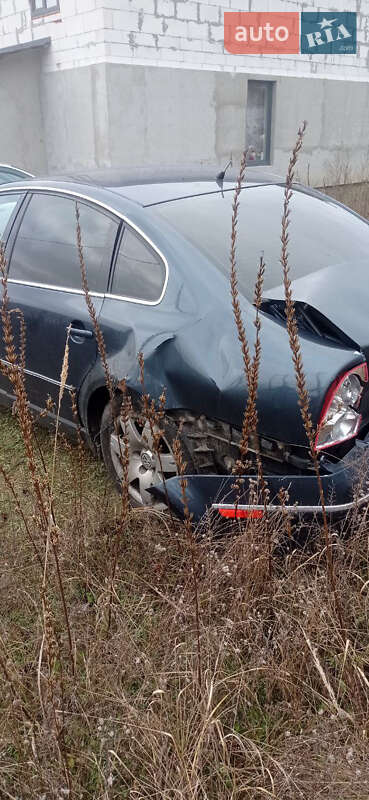 Седан Volkswagen Passat 2005 в Броварах