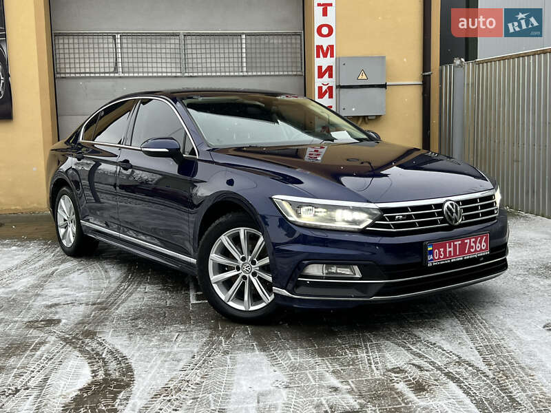 Седан Volkswagen Passat 2019 в Дрогобыче