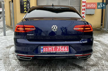 Седан Volkswagen Passat 2019 в Дрогобыче