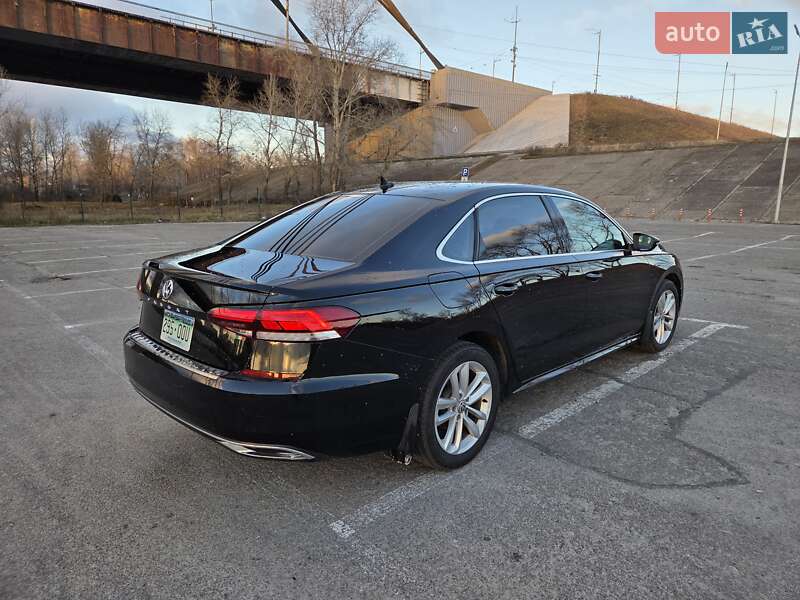 Седан Volkswagen Passat 2020 в Києві
